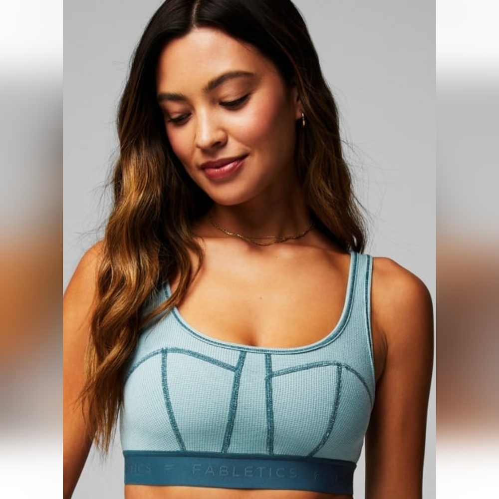 Fabletics Women's Light Support Bra XS